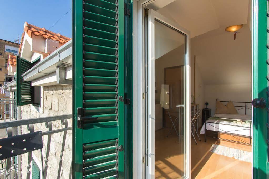 Split Center Apartments Buitenkant foto